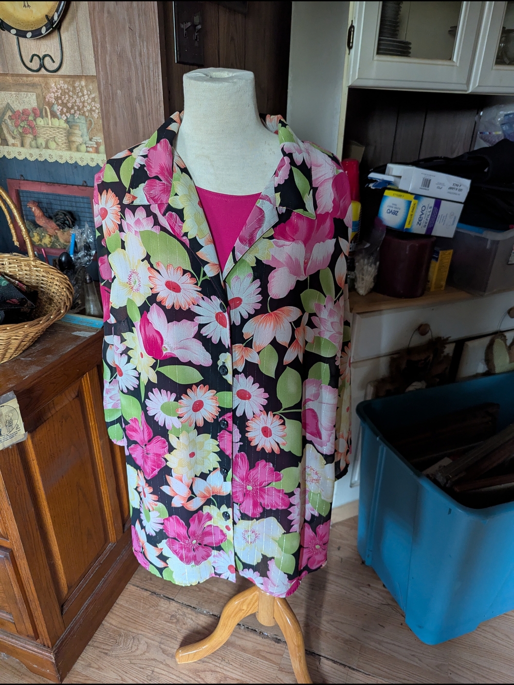 Floral Button-Front Women's Blouse - Pink & Black